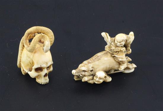 Two Japanese ivory netsuke, Meiji period, 3.5cm, crack to ivory